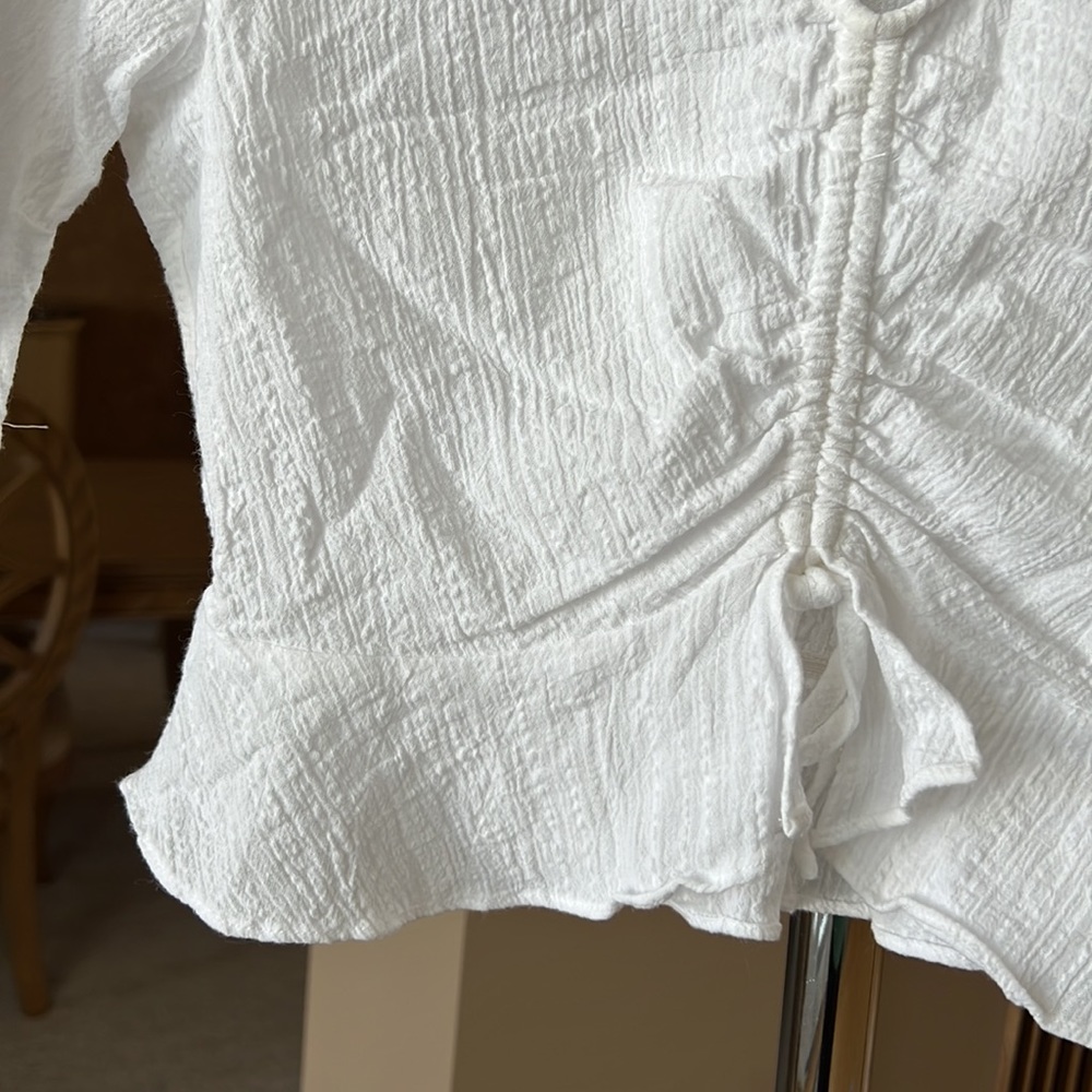 Just In White Top - Picture 5 of 7